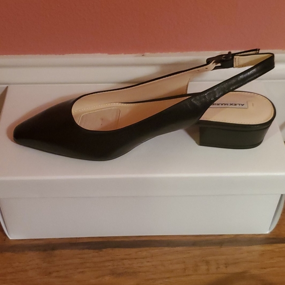 ALEX MARIE Black Sling Back - Picture 2 of 9